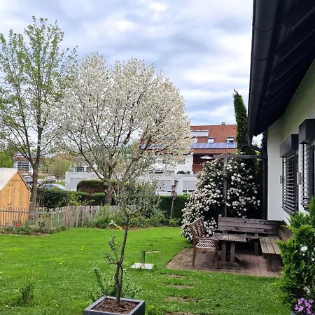 Bluetenlodge Bodensee 別荘 *